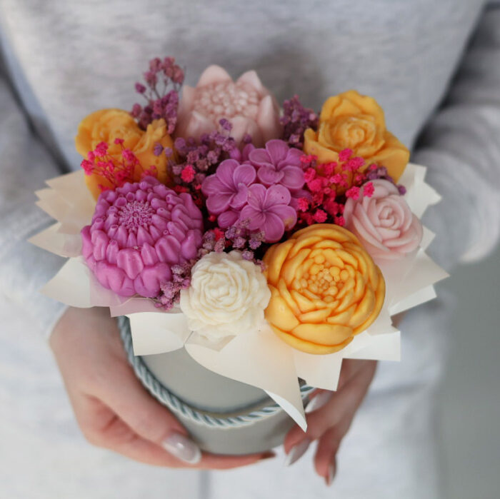 FLOWERBOX M KOLOR (OD RĘKI)